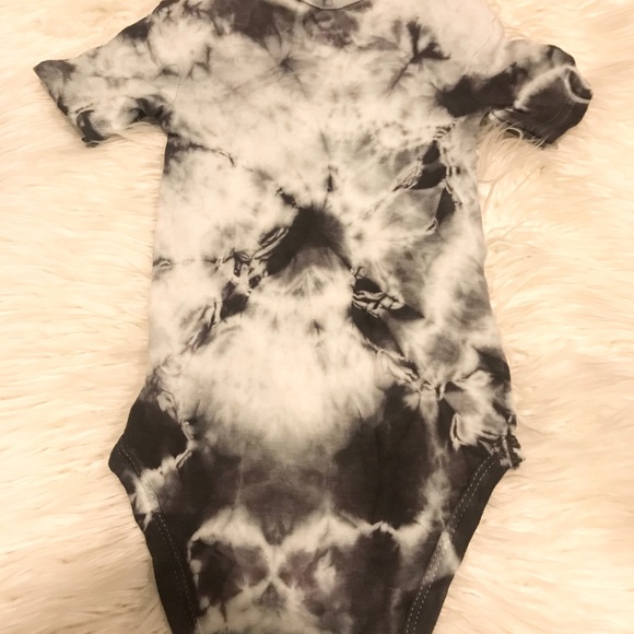 Unisex Tie Dye Baby Onesie - Picture 2 of 2
